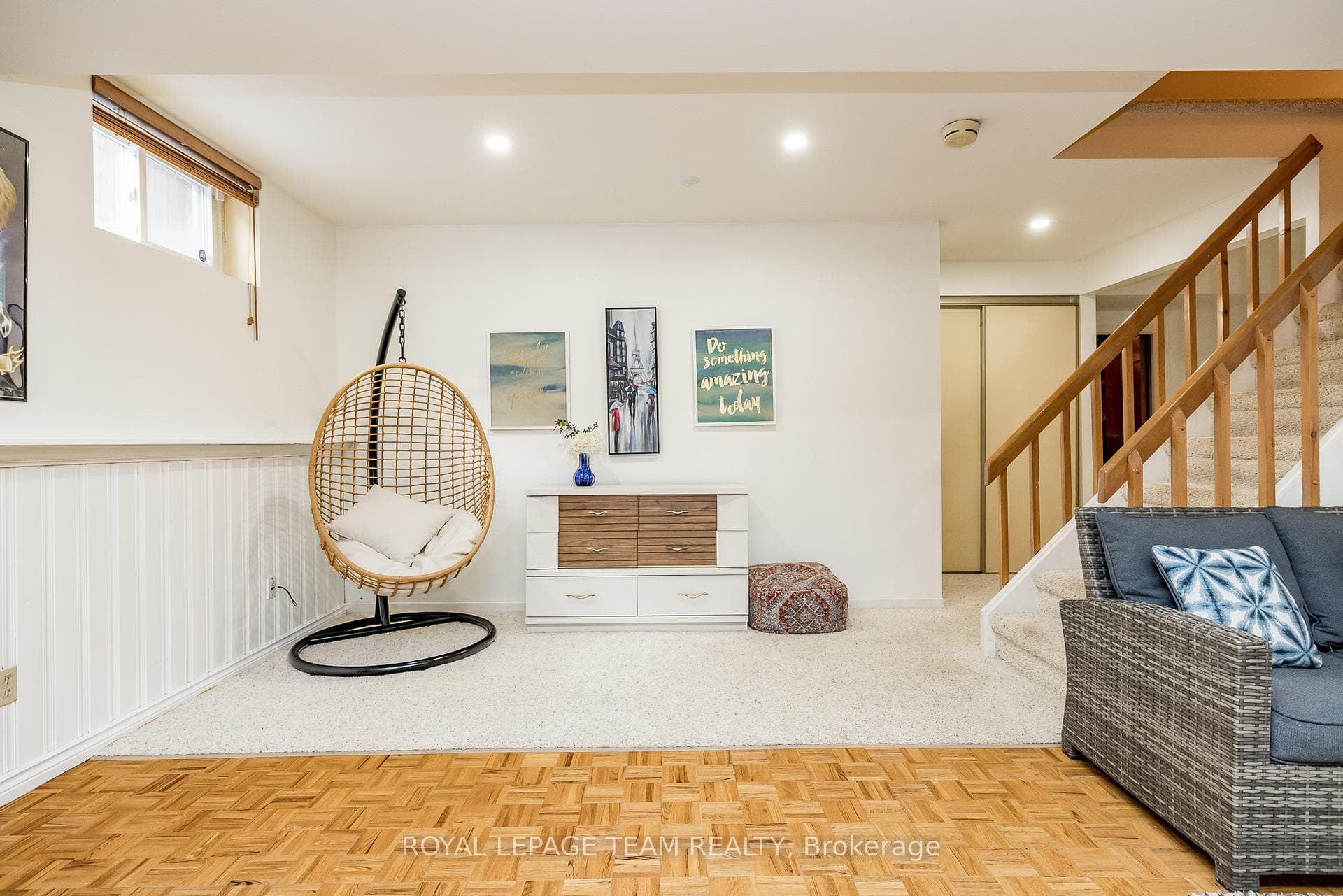 304 Mountbatten Avenue photo 43