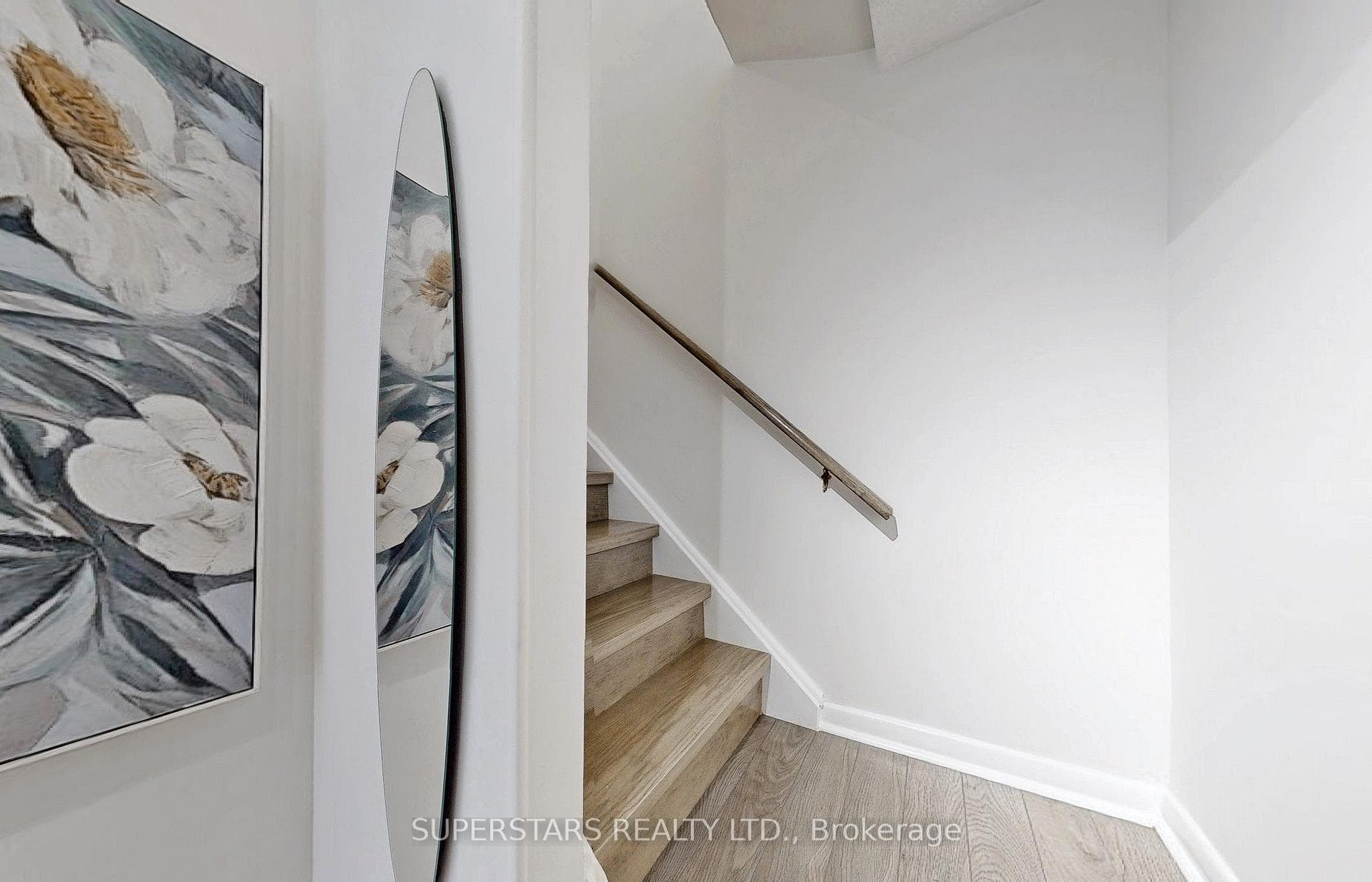 330 Neal Drive Unit 1 (Main & 2nd Floor) photo 16