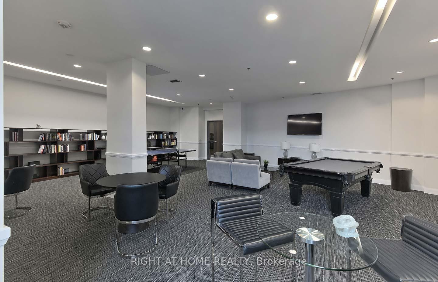 2900 Highway 7 Road Unit 3001 photo 23