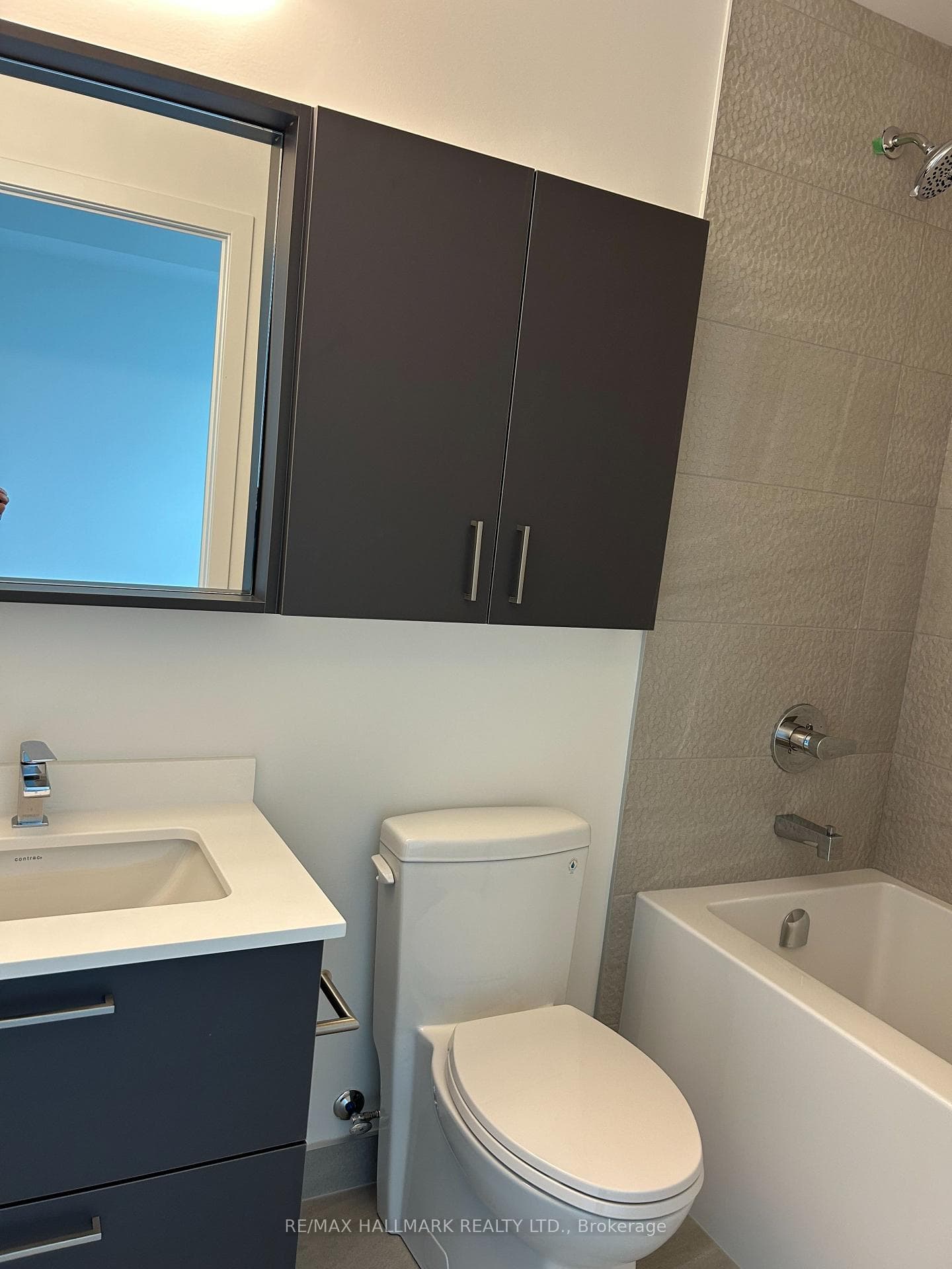 50 Upper Mall Way Unit 805 B photo 11