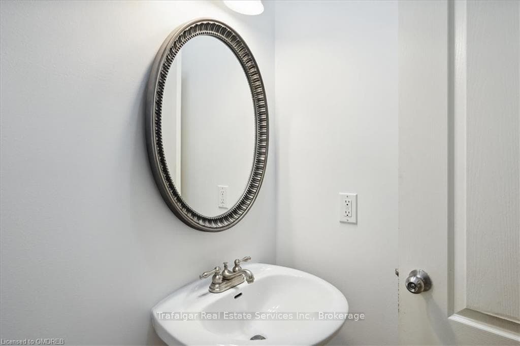 2379 ROCK POINT Drive photo 10
