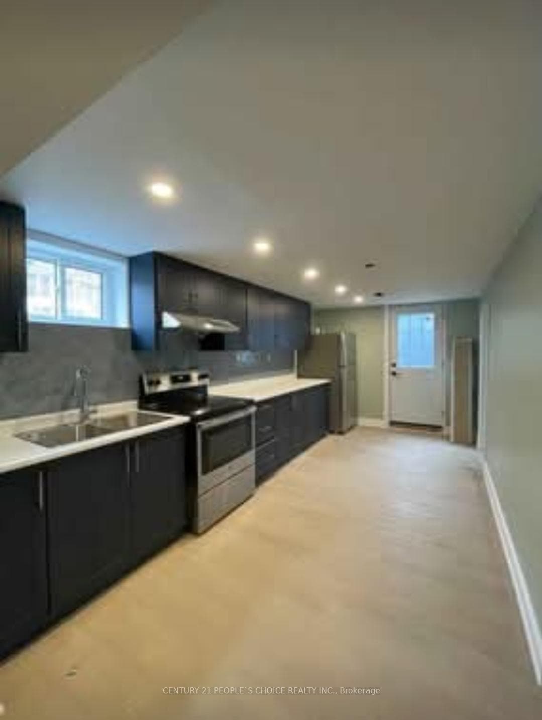 6938 Warden Avenue Unit Lower photo 8