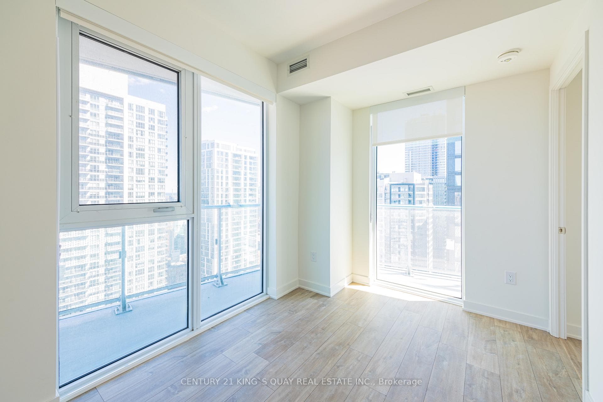 100 Dalhousie Street Unit 2507 photo 6