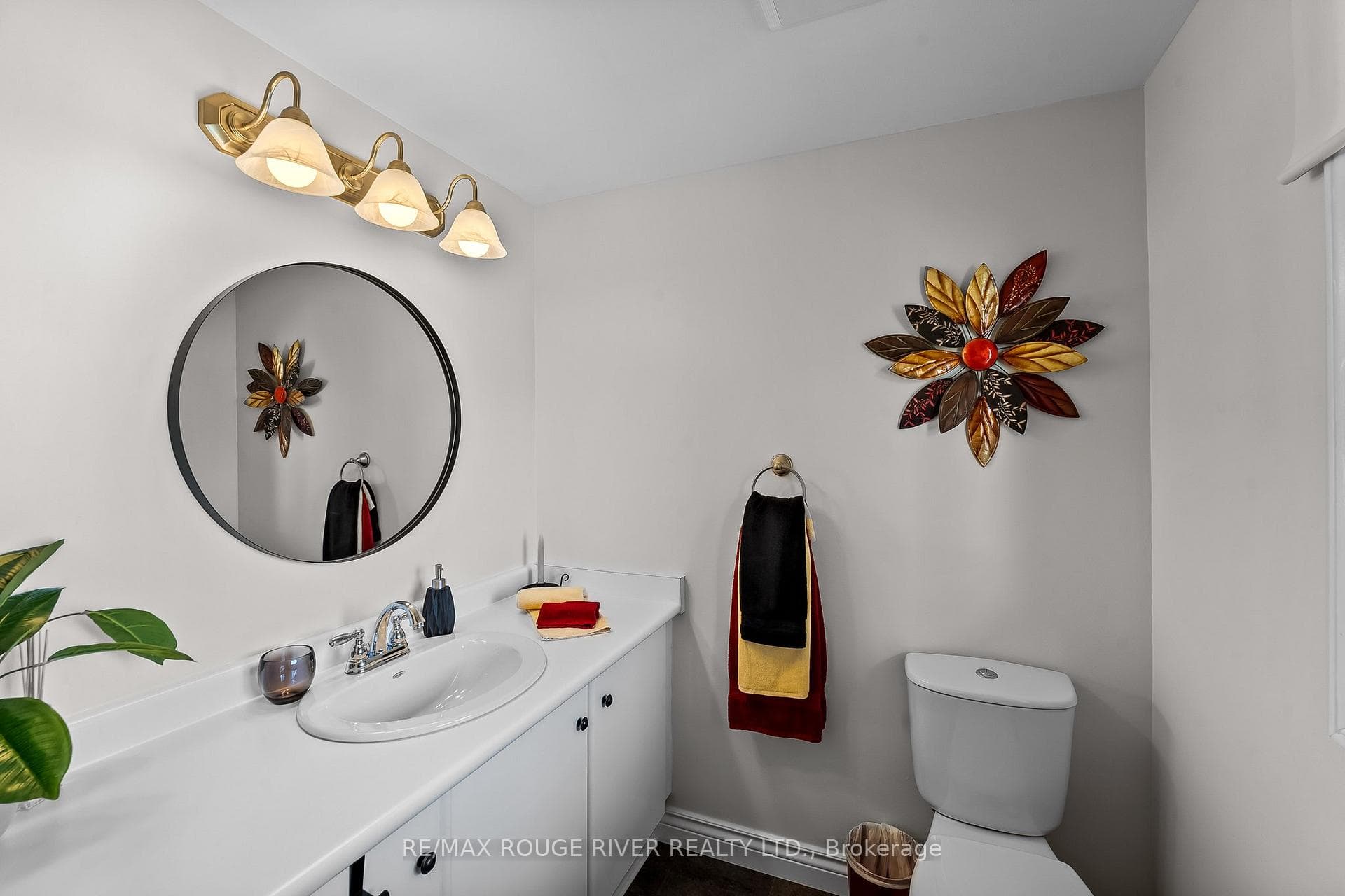 23 Dunkin Avenue photo 15