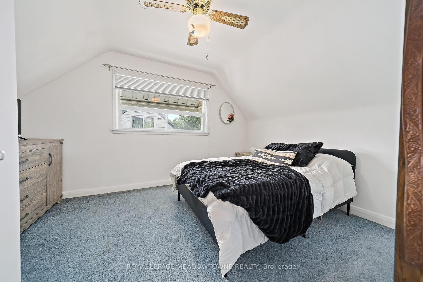 27 Hatfield Crescent photo 22