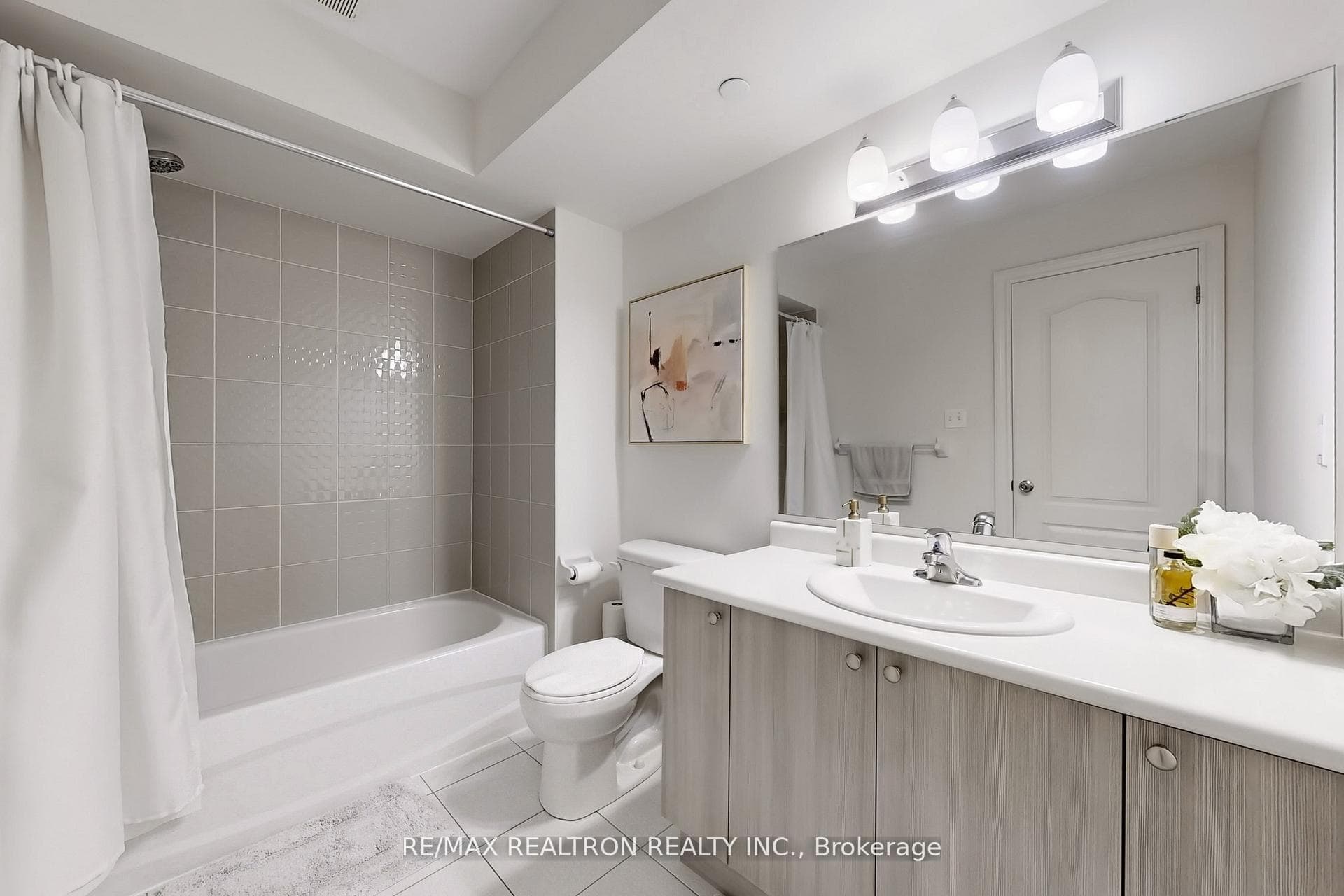 2472 Rosedrop Path Unit 215 photo 28