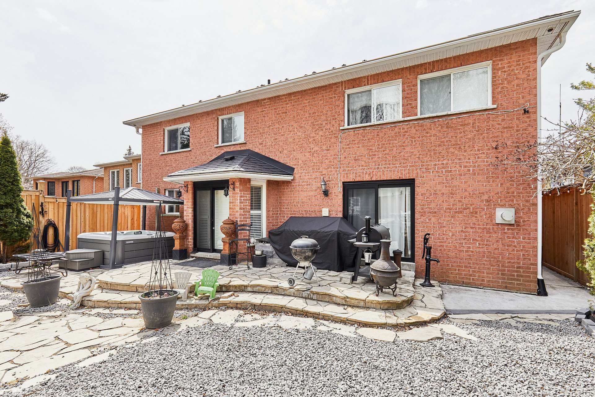 159 Meadowvale Road photo 24