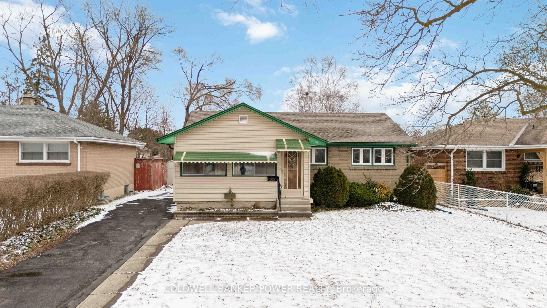 180 Atkinson Boulevard photo 1