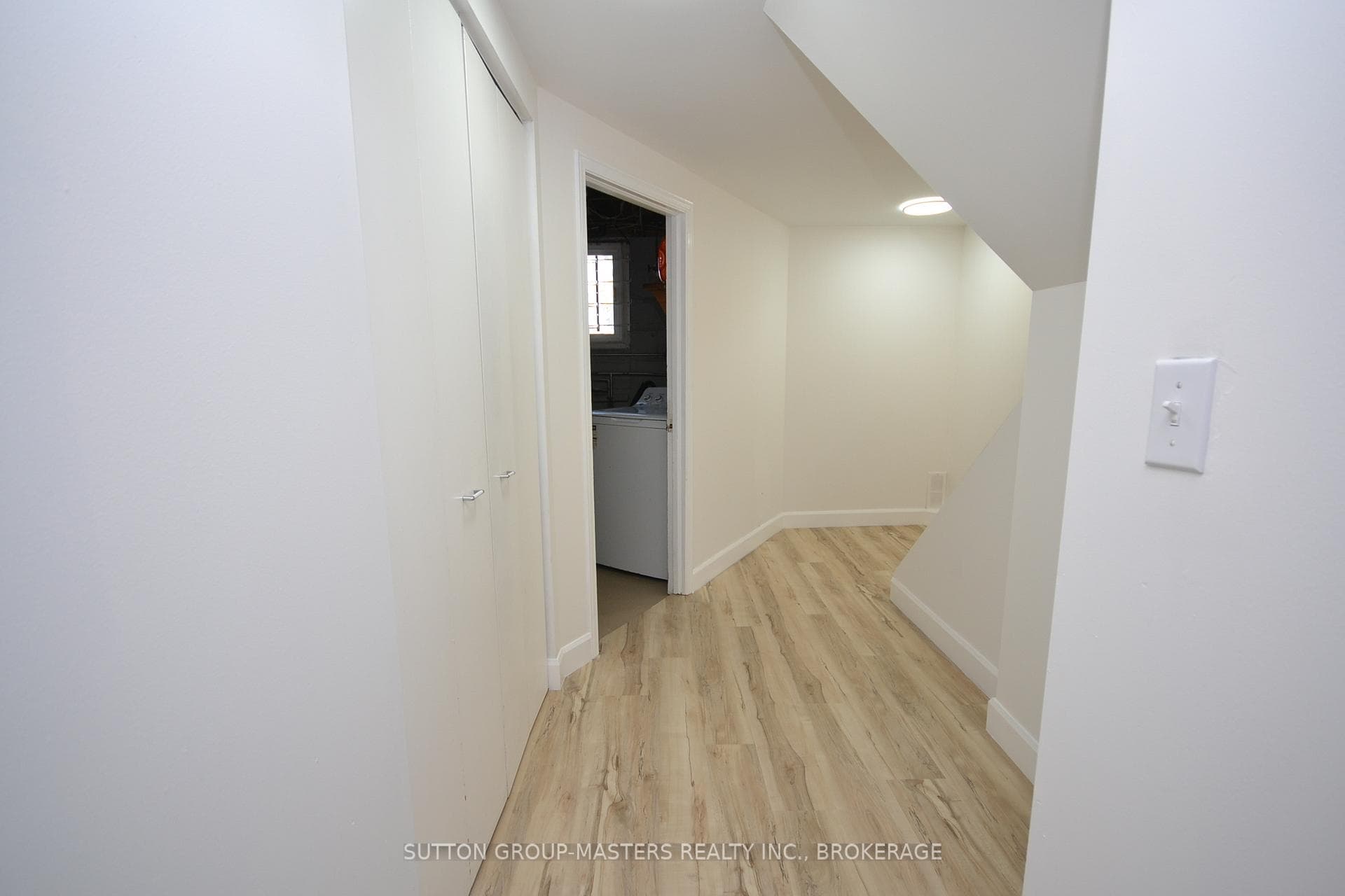 29 Brant Avenue photo 30