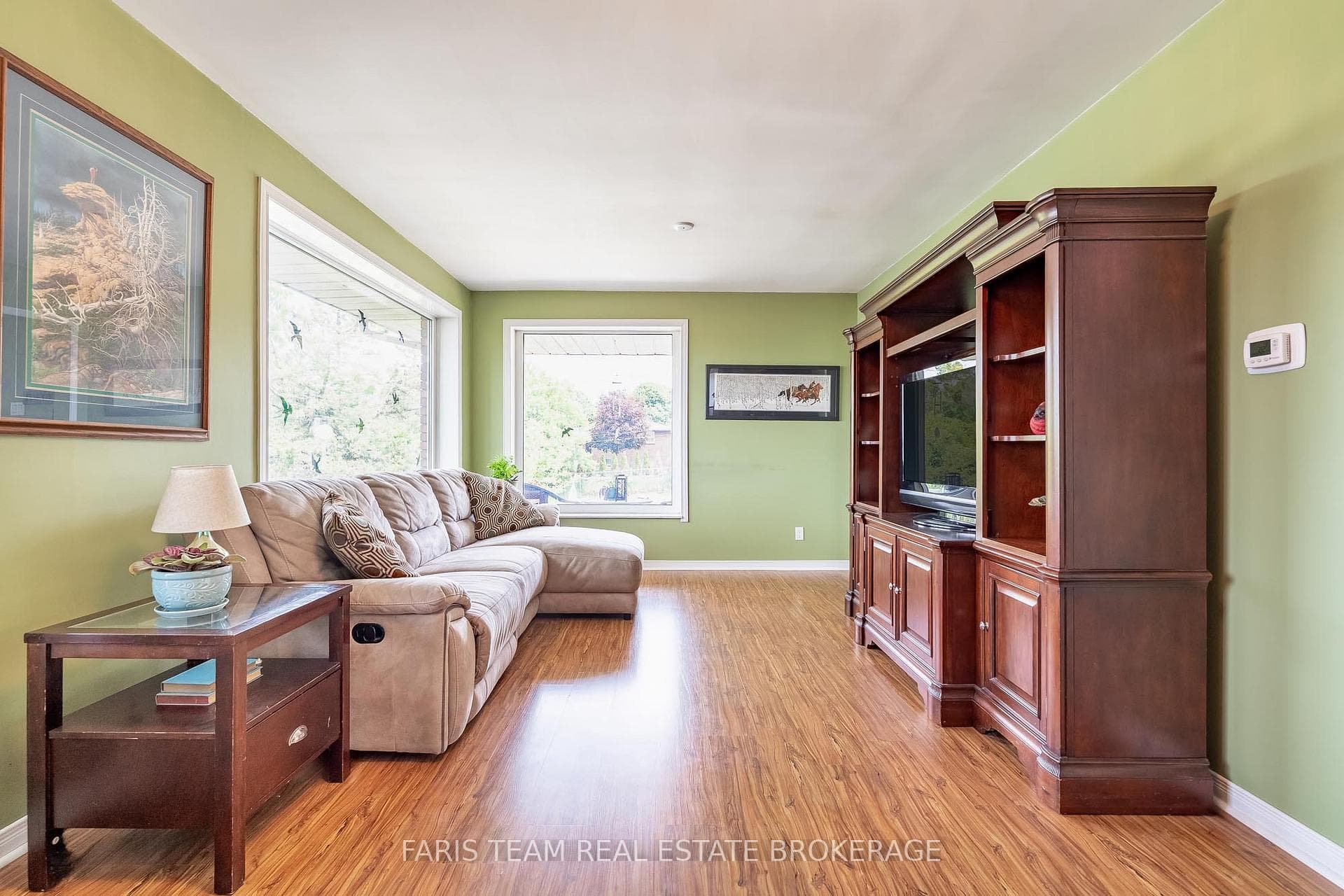 82 Bayview Drive photo 12