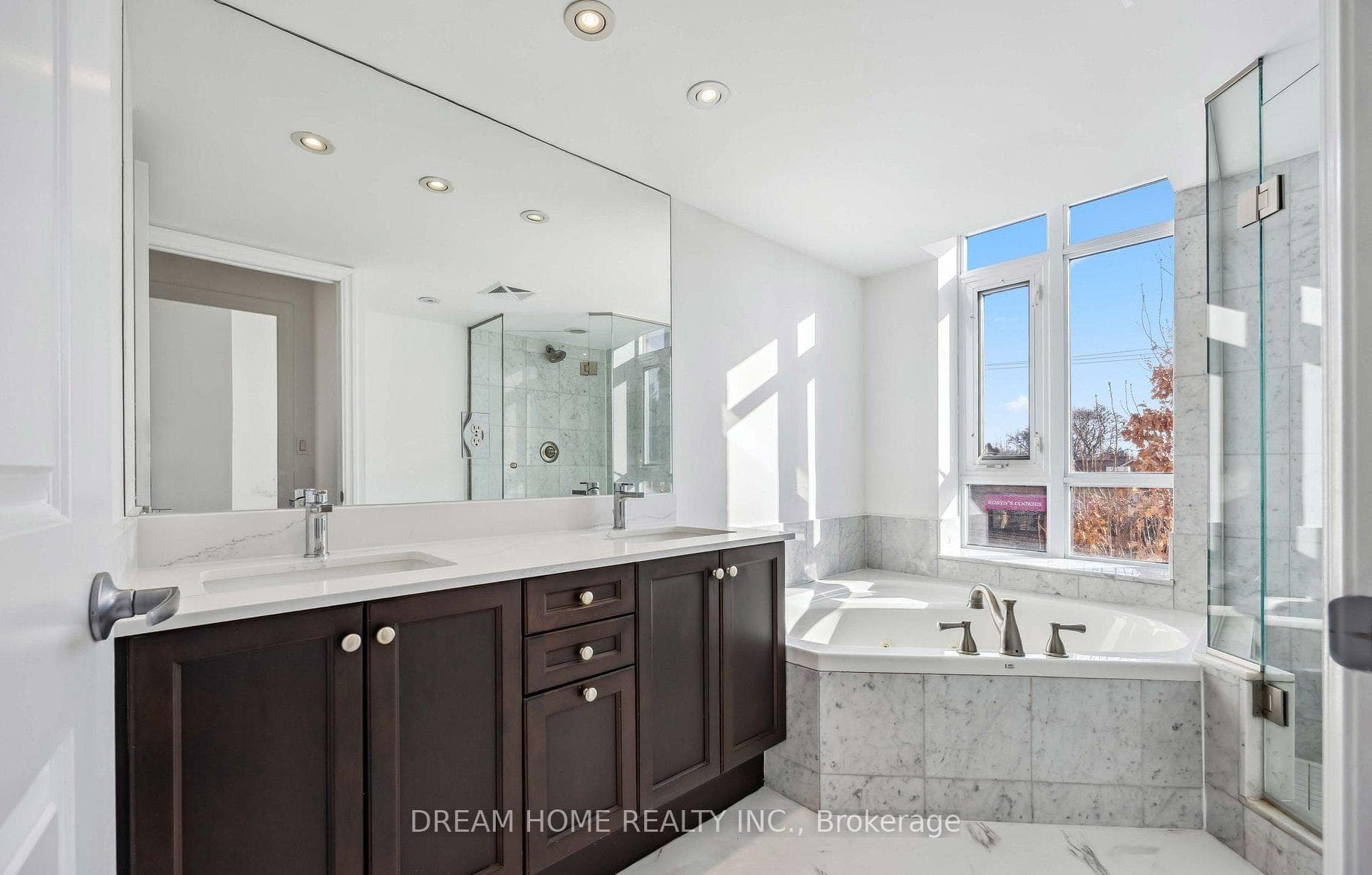 934 Mount Pleasant Road photo 12