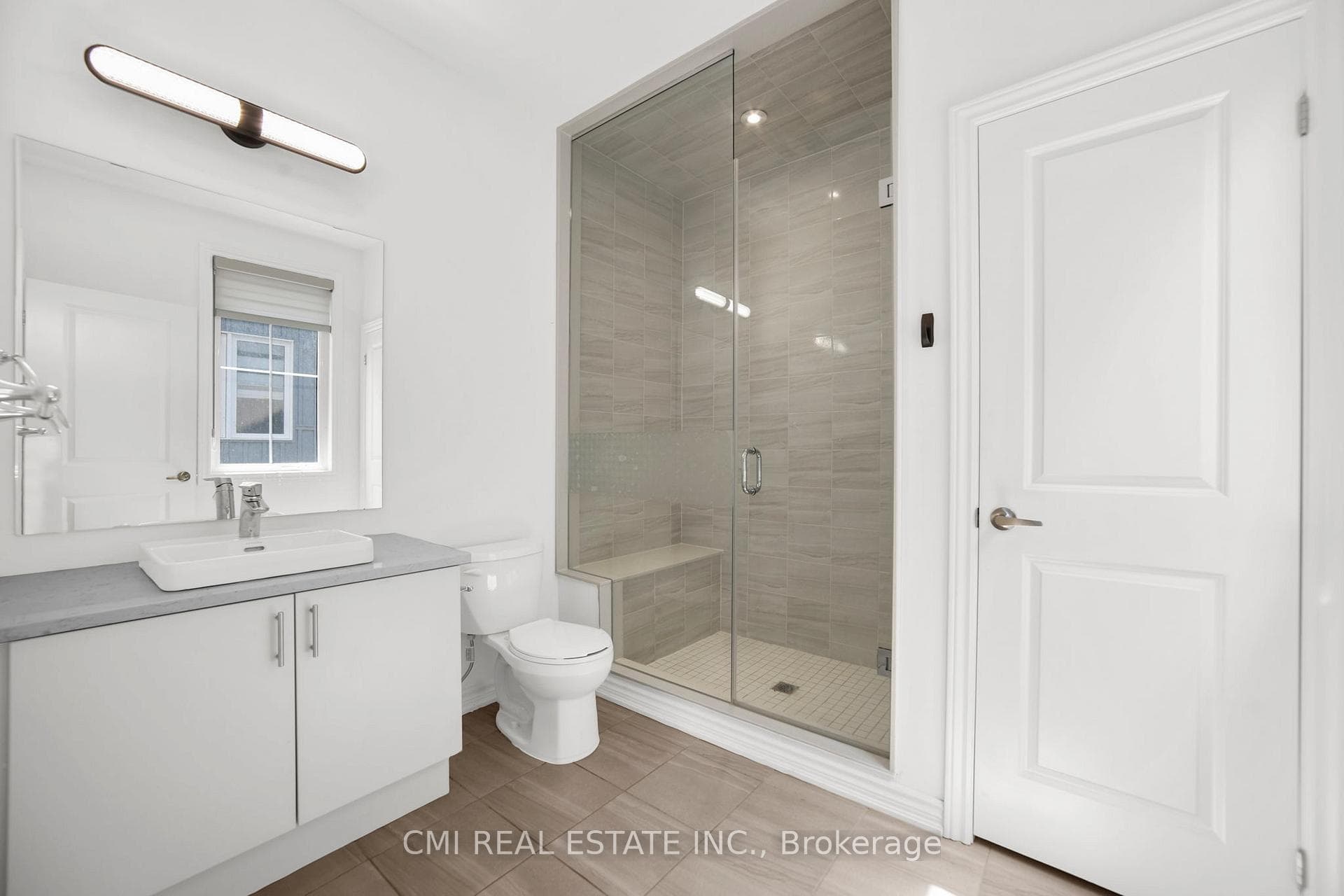 3205 Mosley Street photo 26