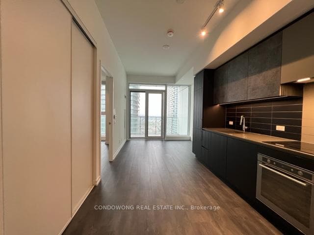 7890 Jane Street Unit 3003 photo 5