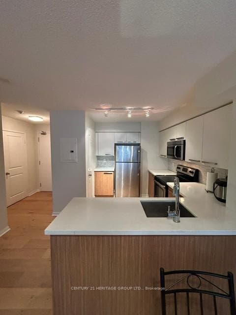11 St Joseph Street Unit 1103 photo 8