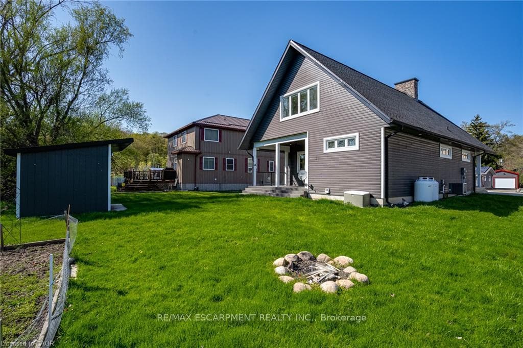 18 Walter Street photo 38