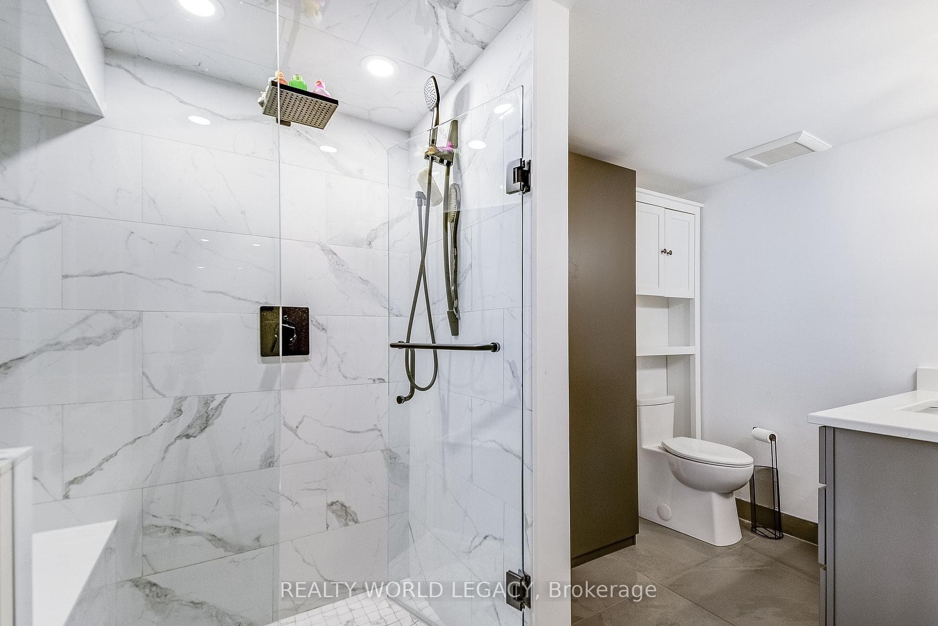 2429 Overton Drive photo 38