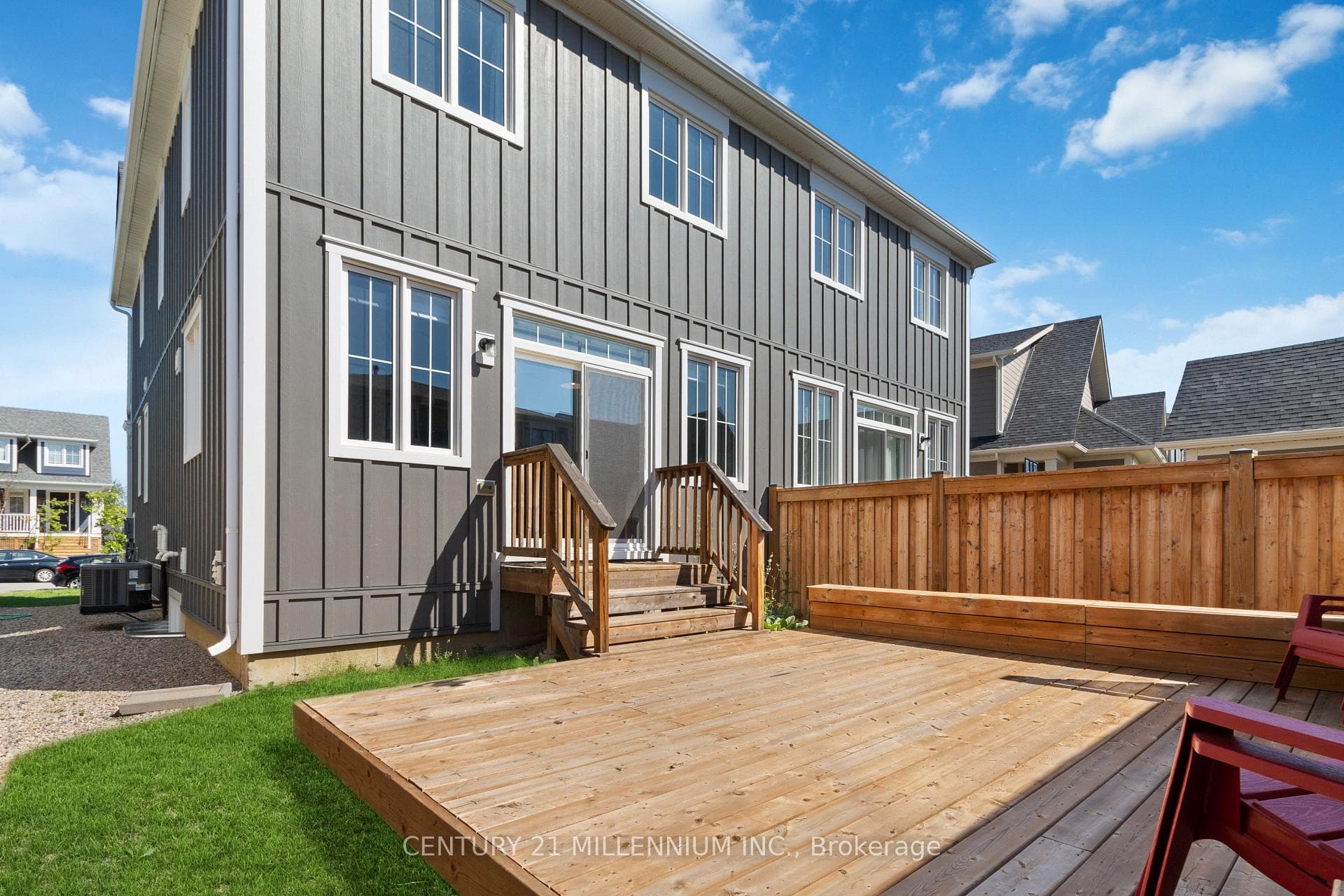 331 Yellow Birch Crescent photo 35