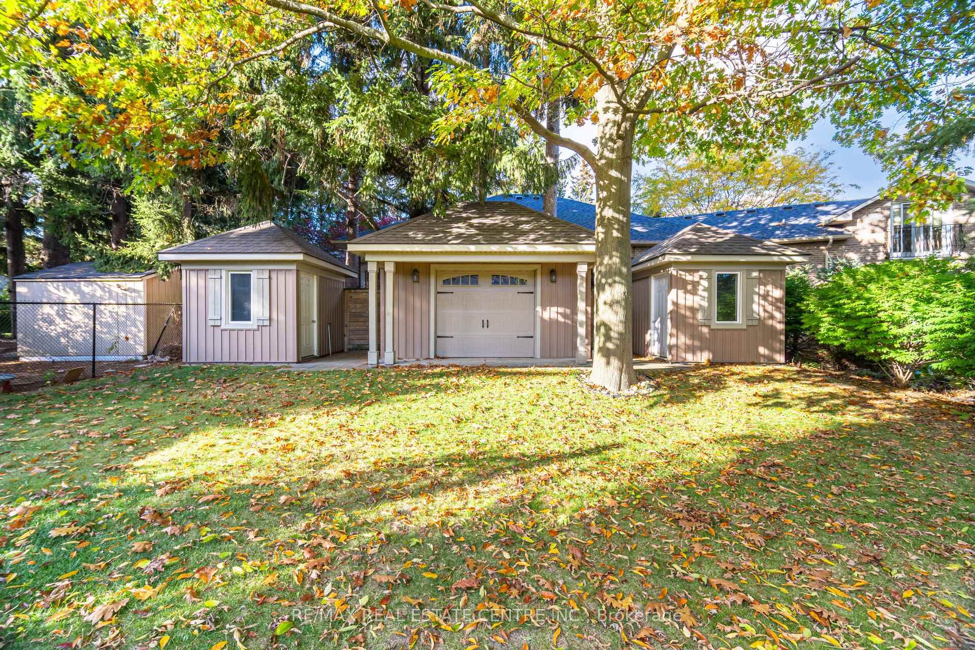 327 Cavendish Drive photo 48
