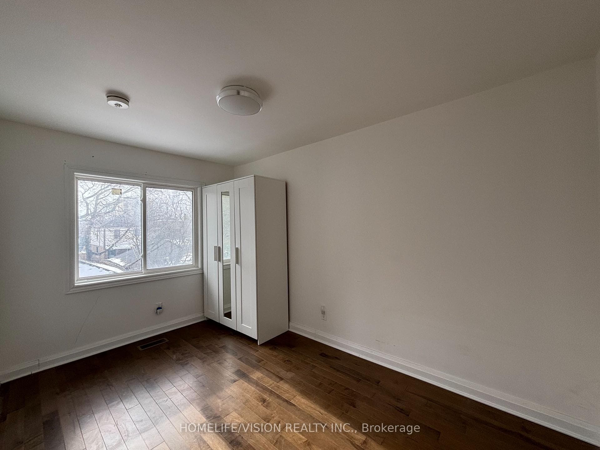 143 Belgravia Avenue Unit Main photo 14