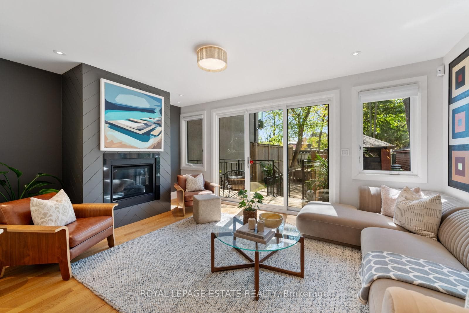 100 Blantyre Avenue photo 15