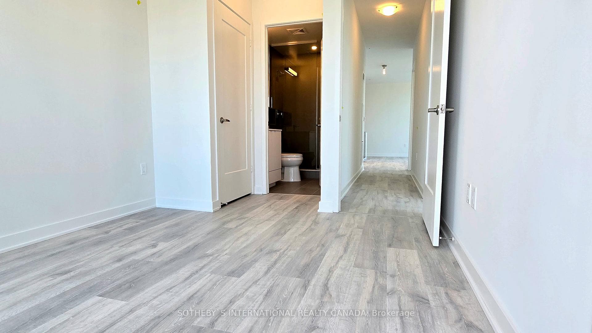70 Princess Street Unit 3016 E photo 7