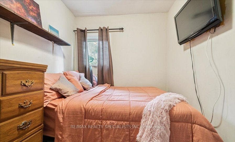 21 Severn Street photo 32