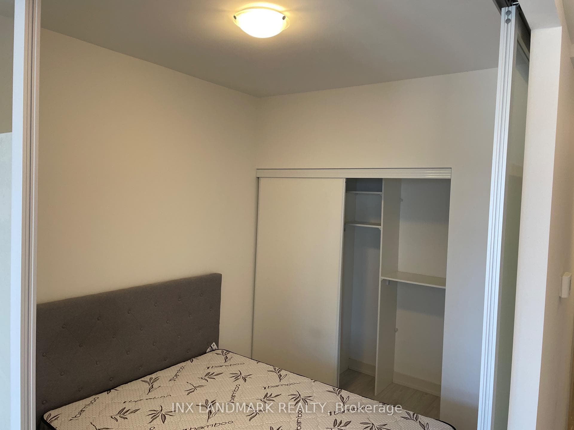 90 Glen Everest Road Unit 422 photo 10