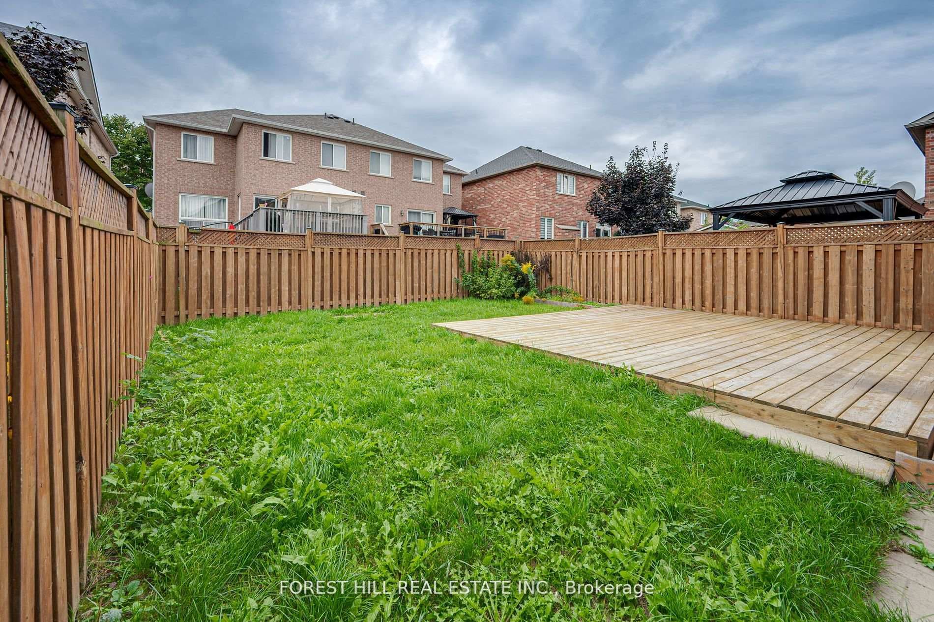 186 Gail Parks Crescent photo 36