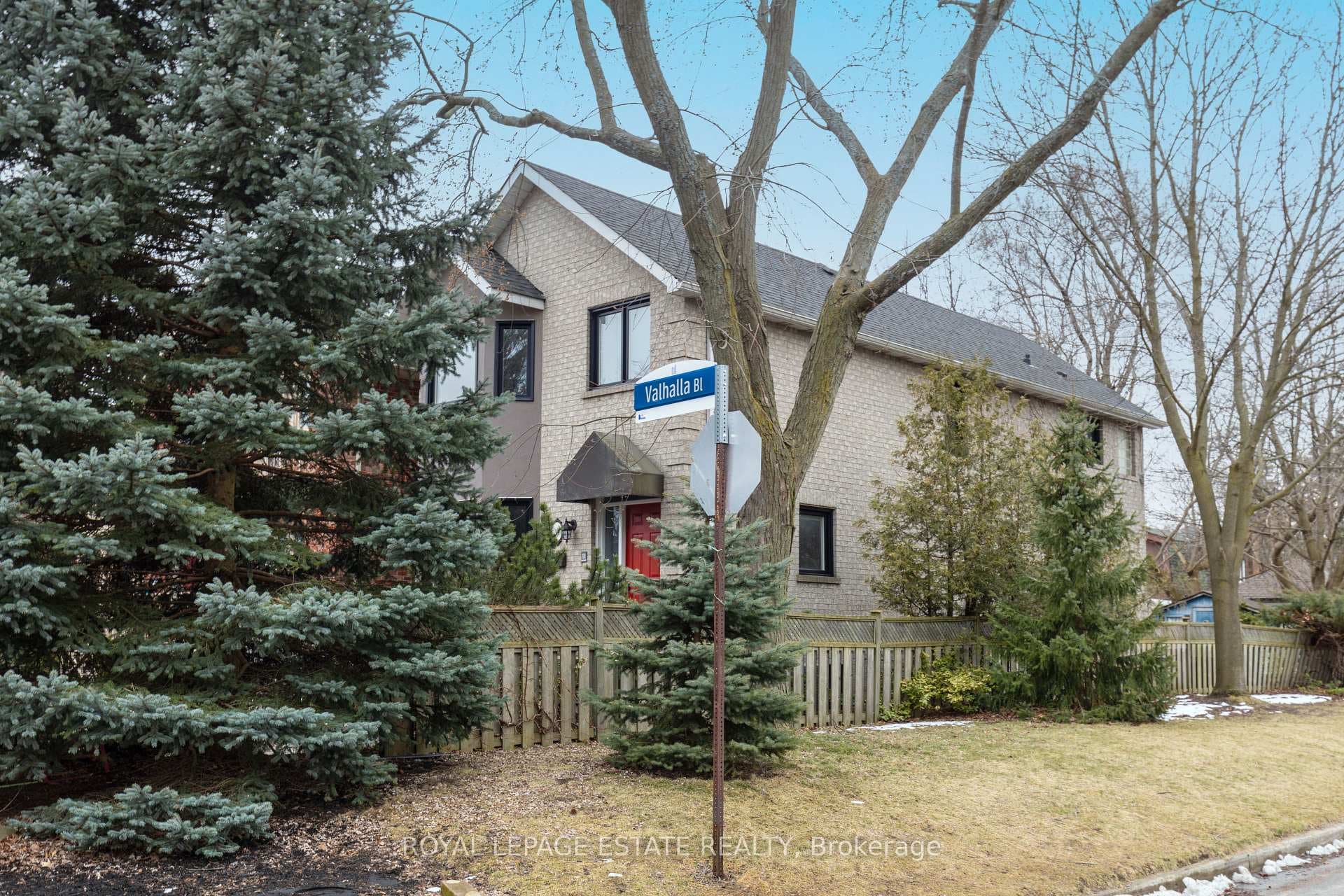34 Valhalla Boulevard photo 4