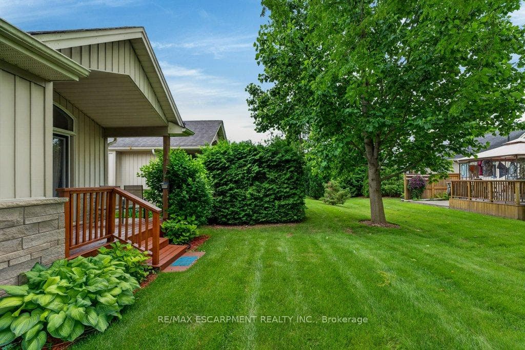 22 Jenny Crescent Unit 18 photo 28