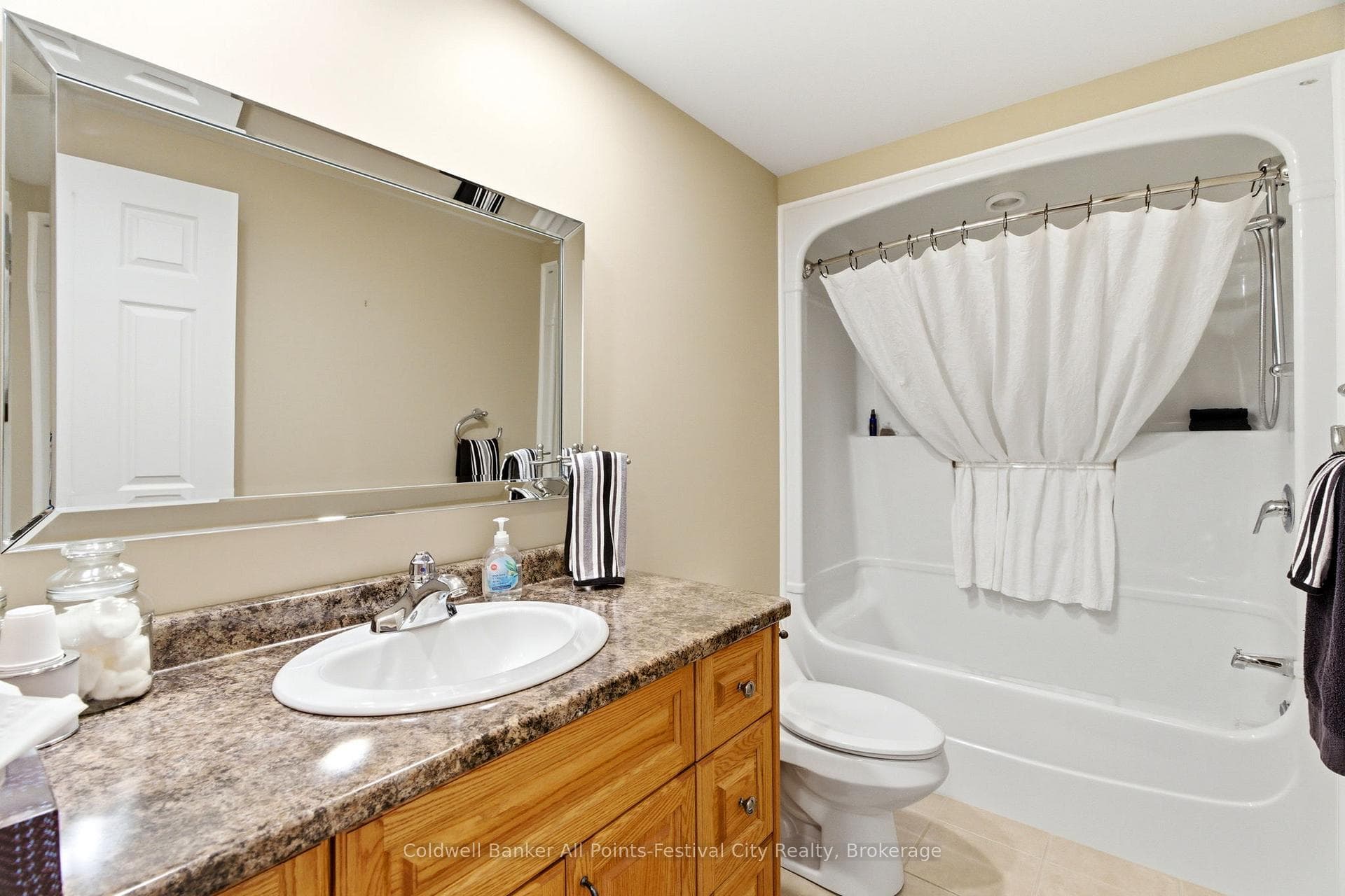 16 Balvina Drive photo 36