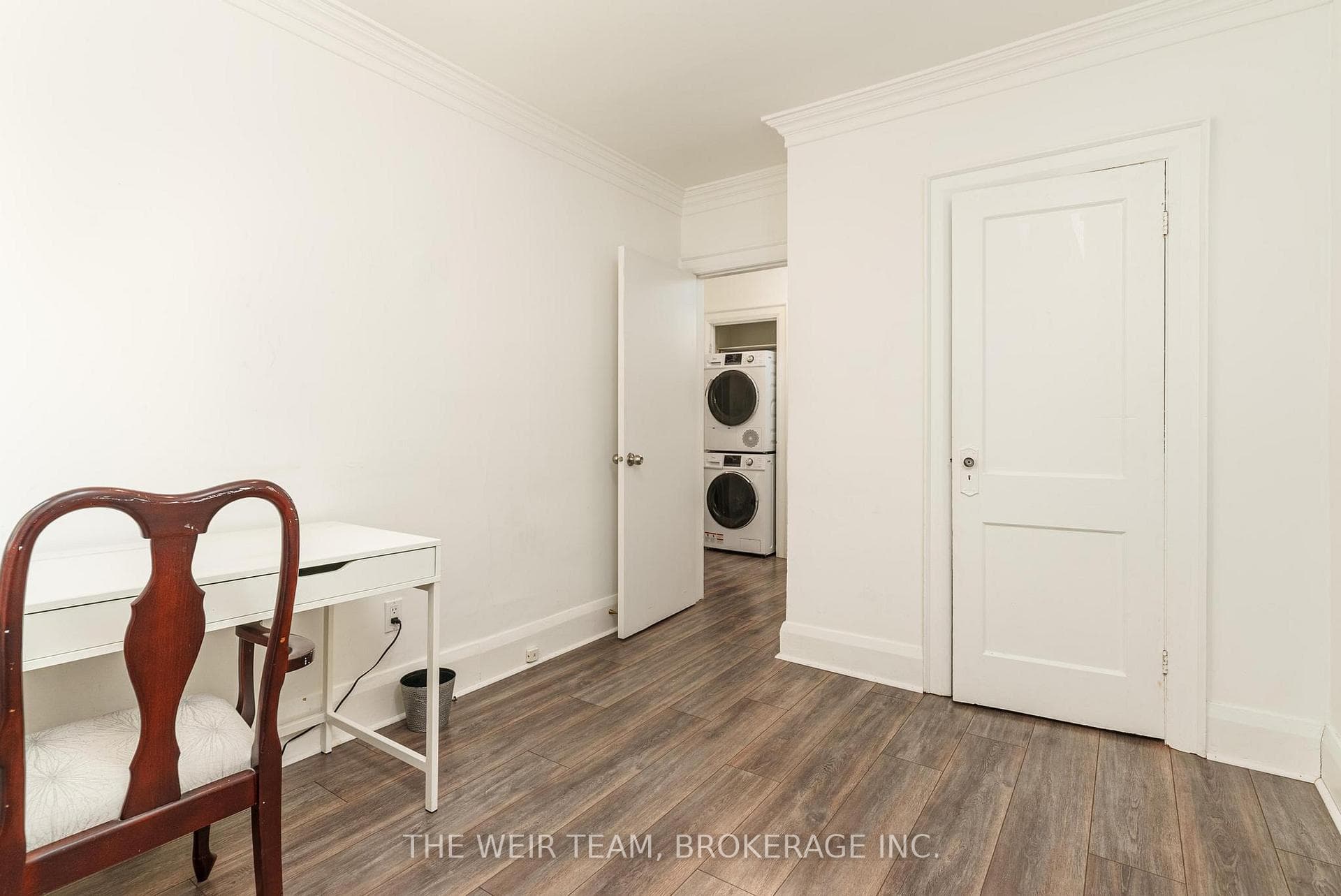 1155 Woodbine Avenue photo 19