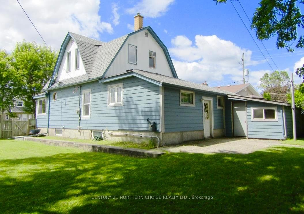 812 Christie Avenue photo 3