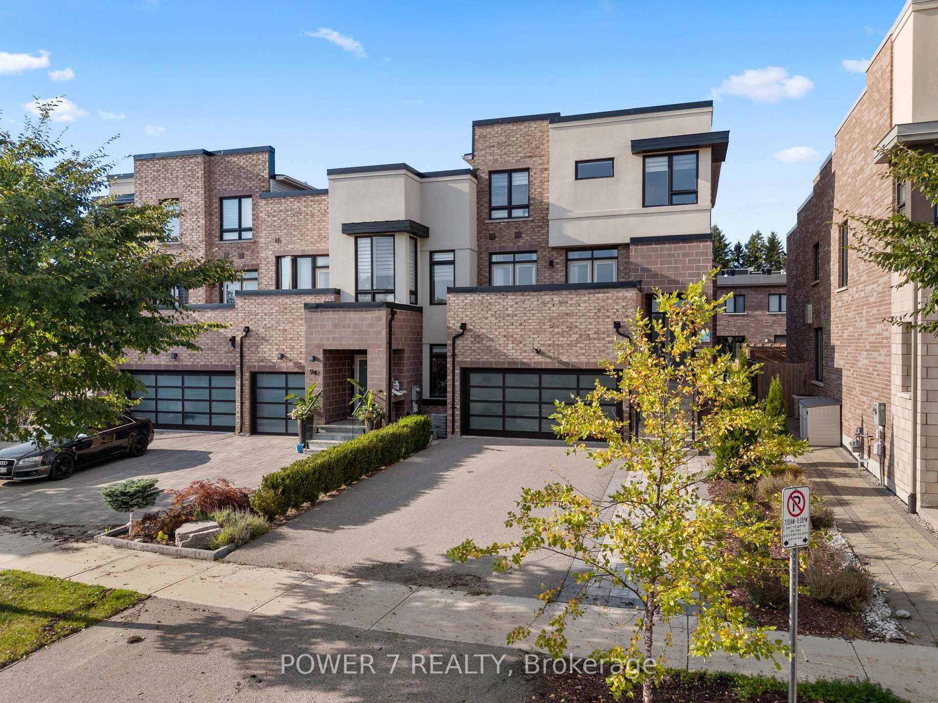 96 Anchusa Drive photo 3