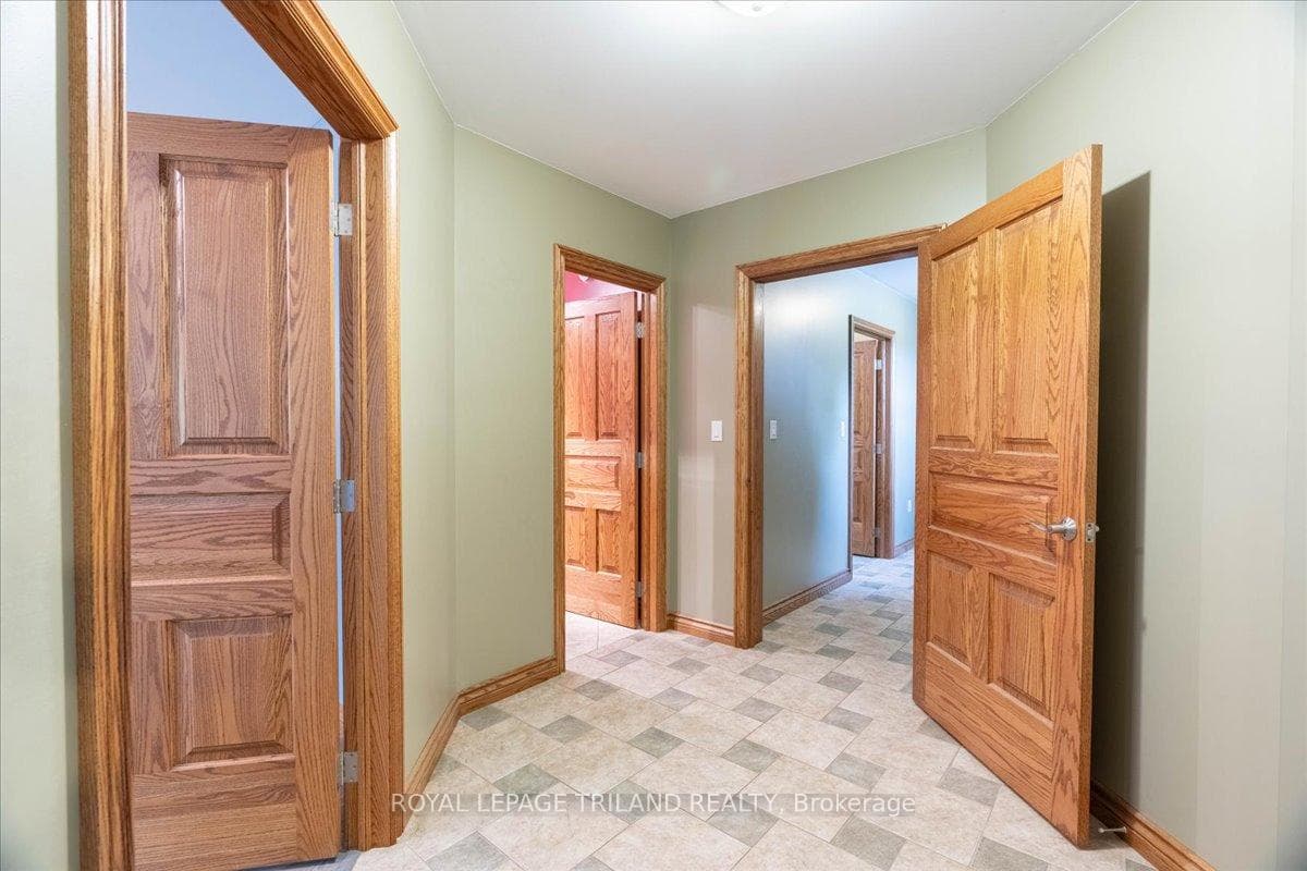 3115 Napperton Drive photo 9