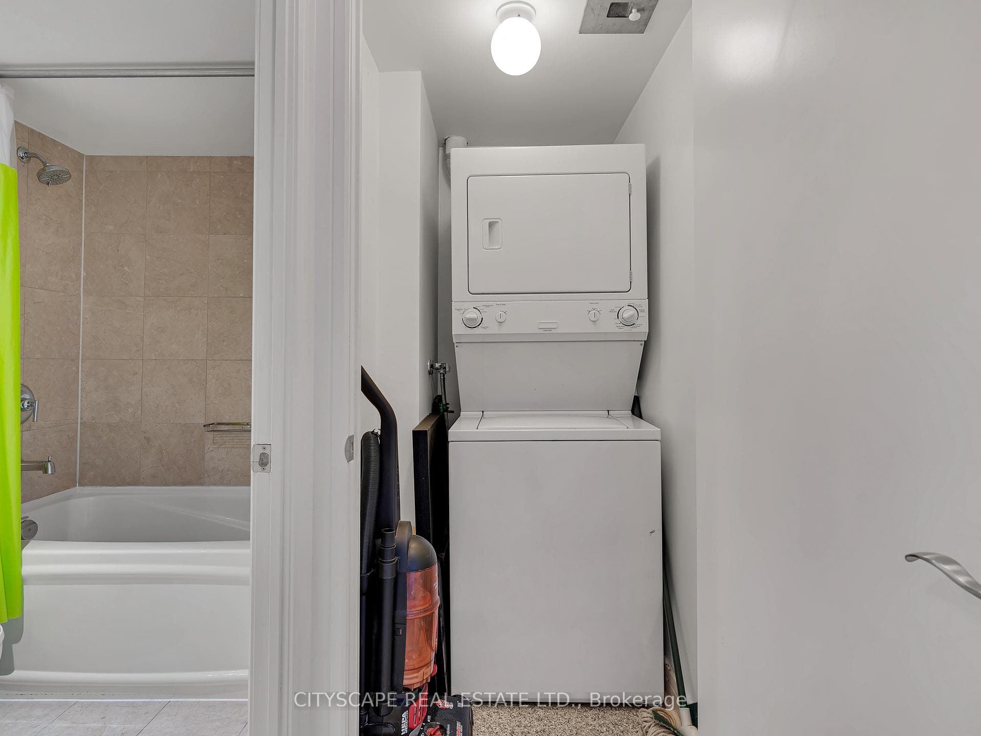 18 Harrison Garden Boulevard Unit 406 photo 25
