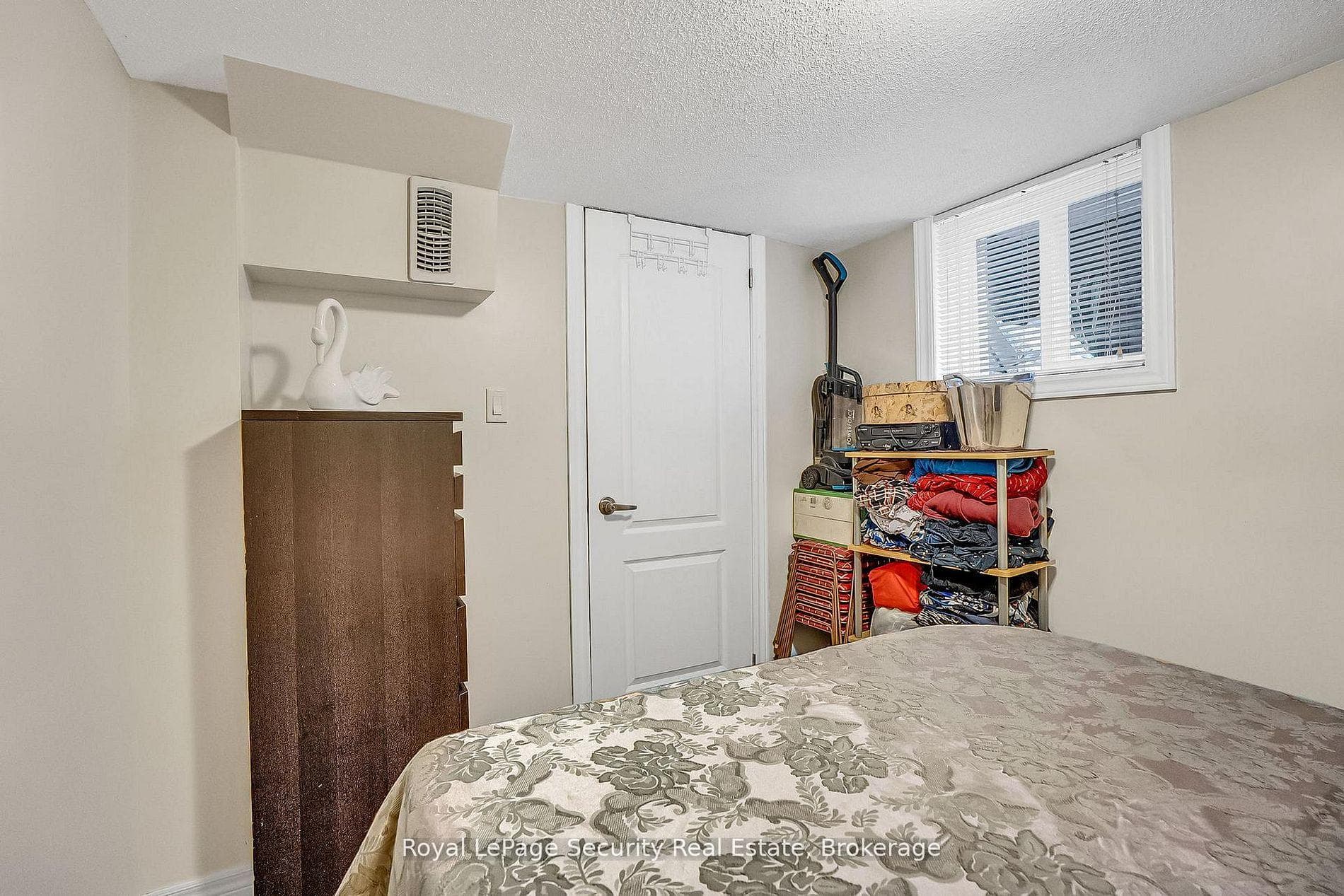 67 Northland Avenue photo 45