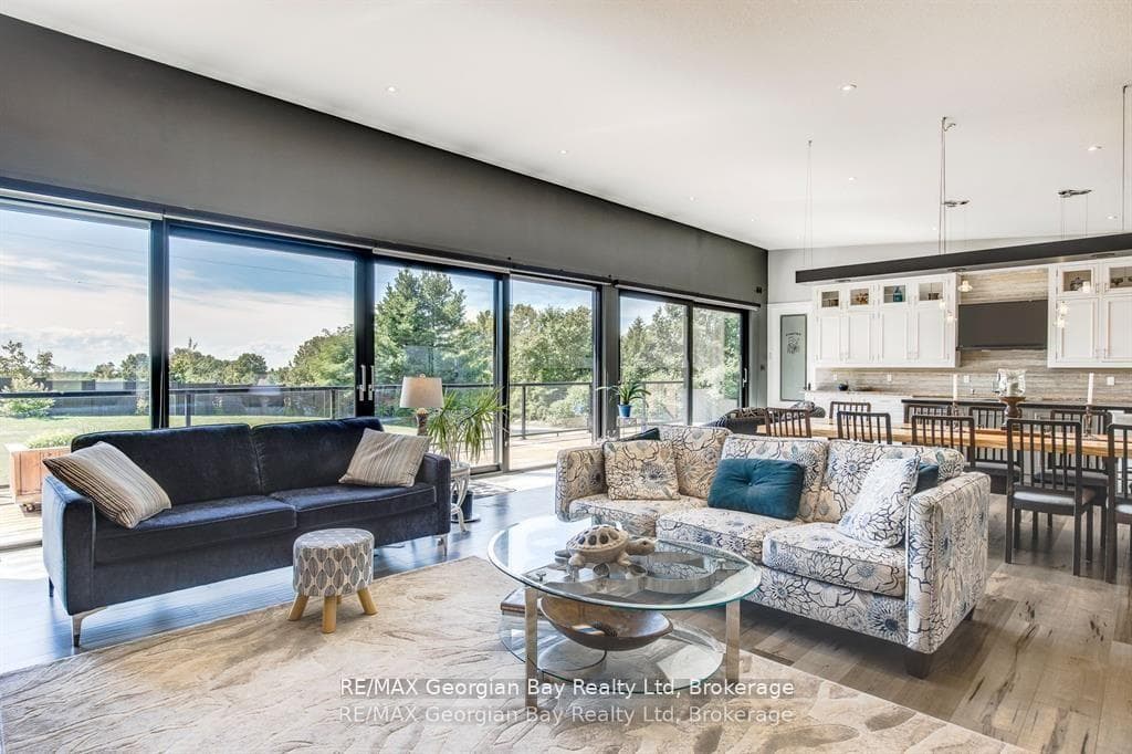 165 Wilson Road photo 7