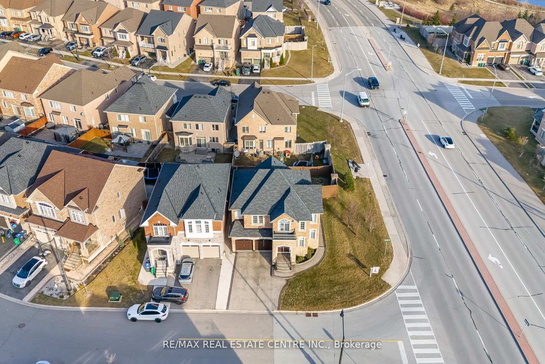1 Ingleside Road photo 1