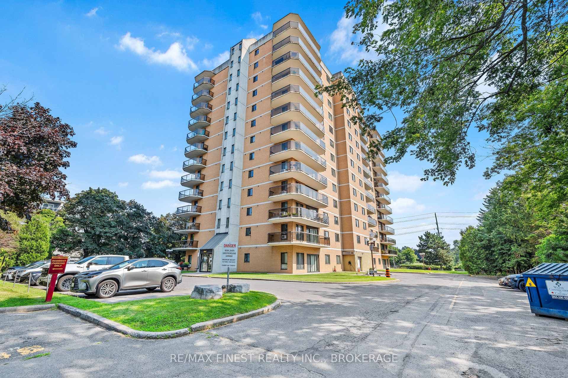 257 BATH Road Unit 304 photo 2