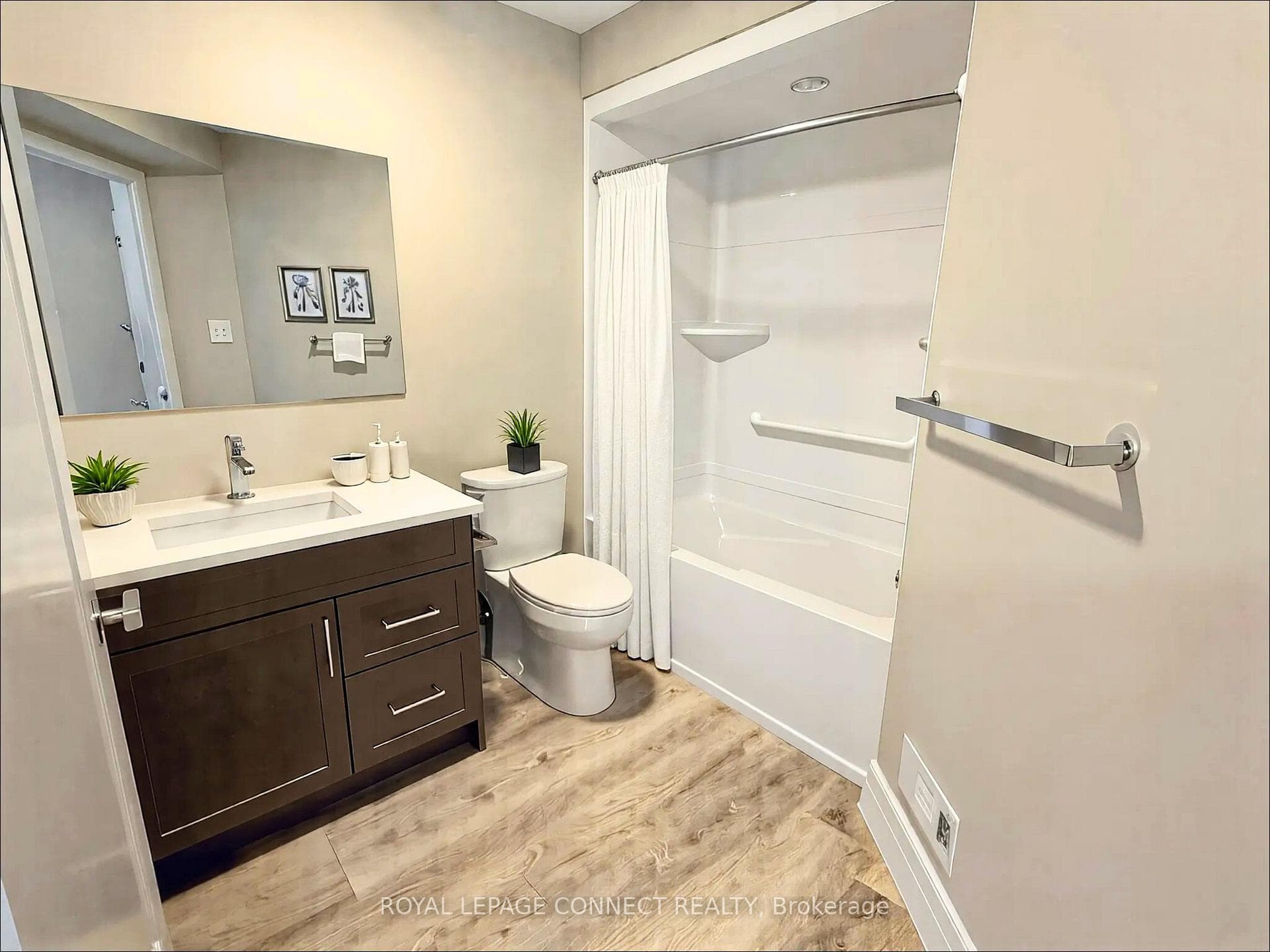20 Hillside Meadow Drive Unit 203 photo 12