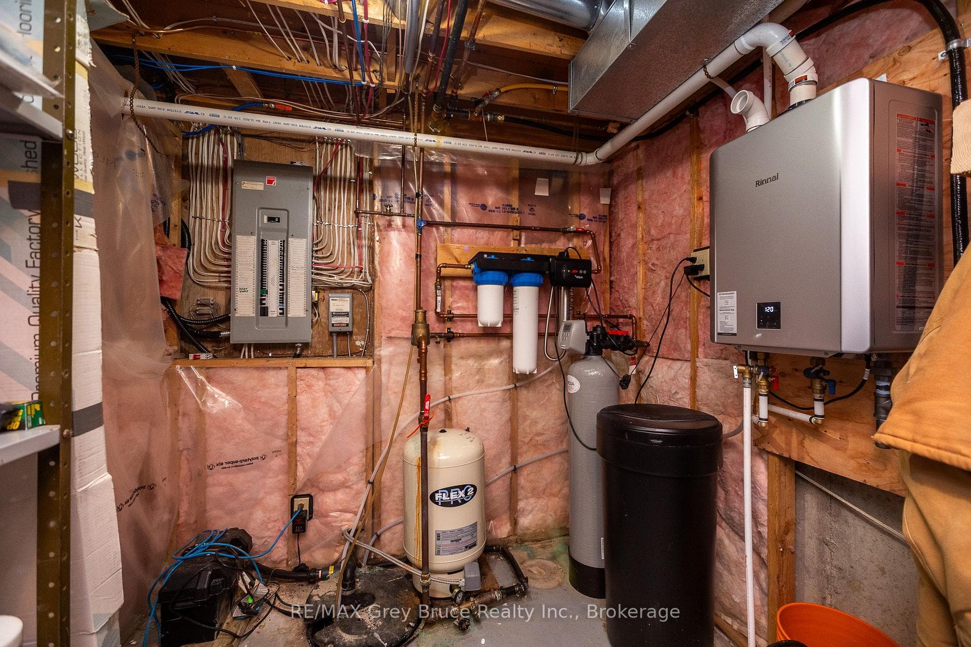 913 27th Street photo 29