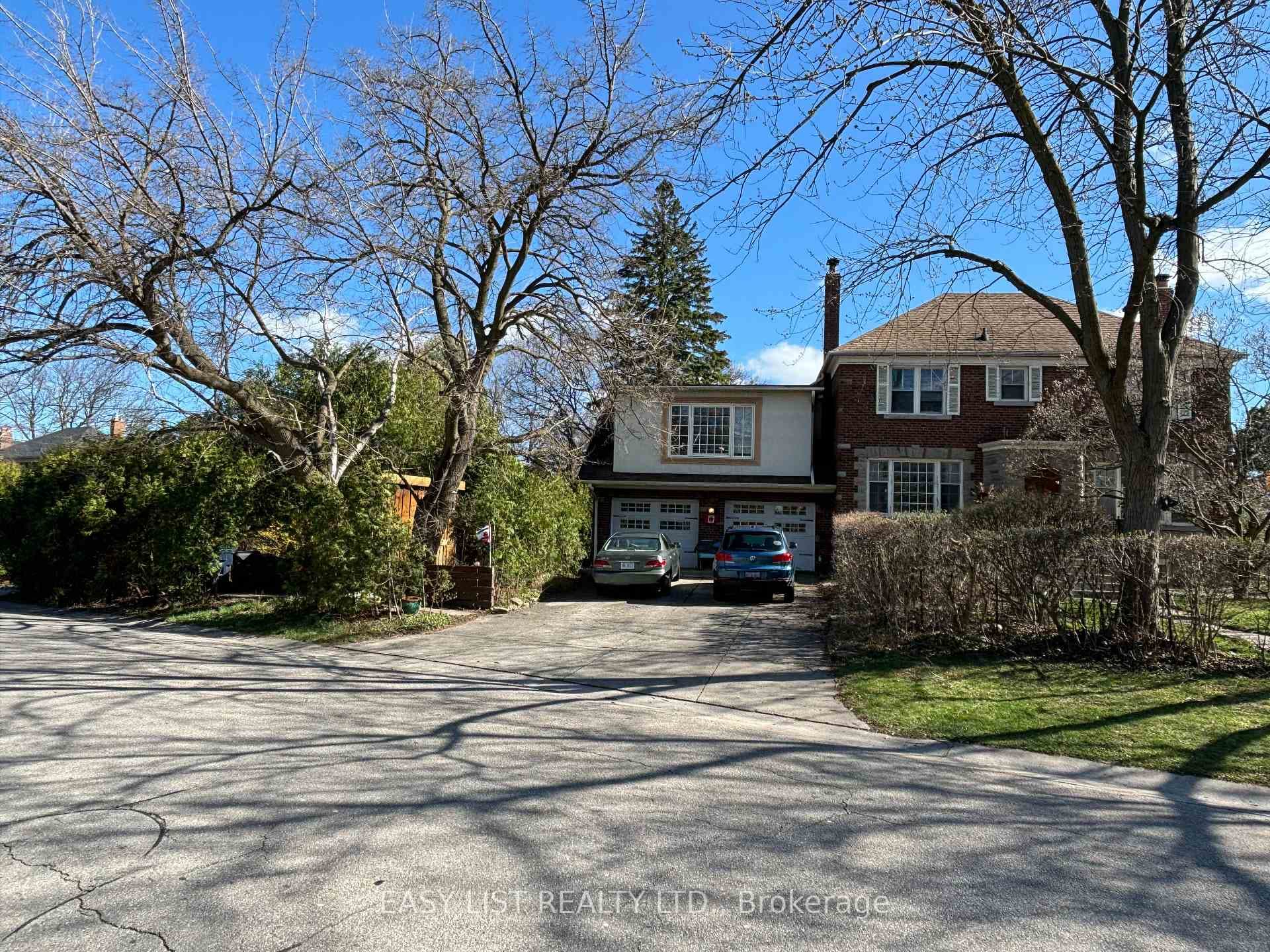 205 Ridley Boulevard photo 2