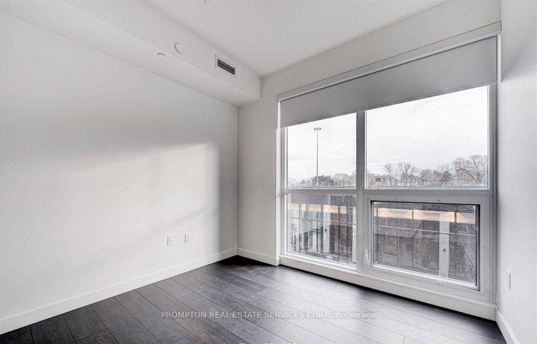 95 Mcmahon Drive Unit 503 photo 8