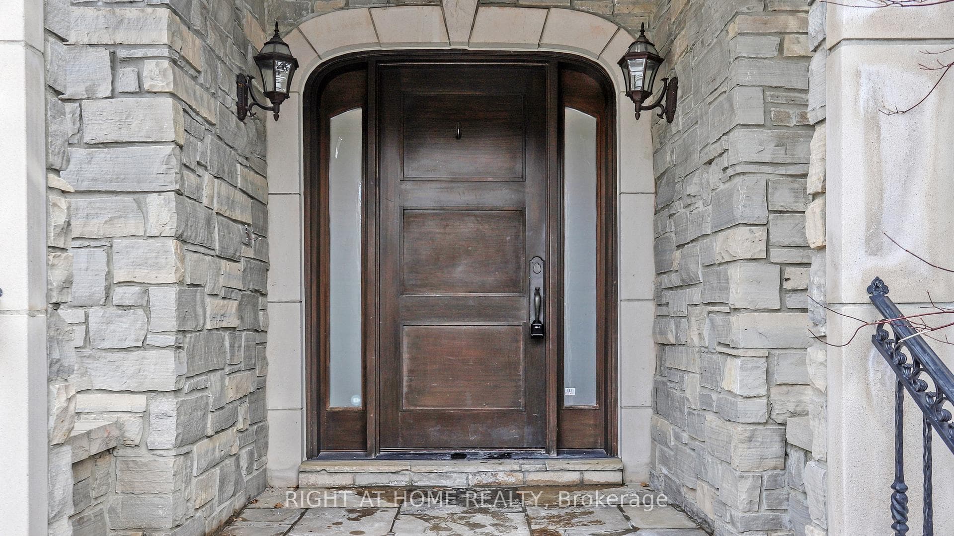 147 Westridge Drive photo 4