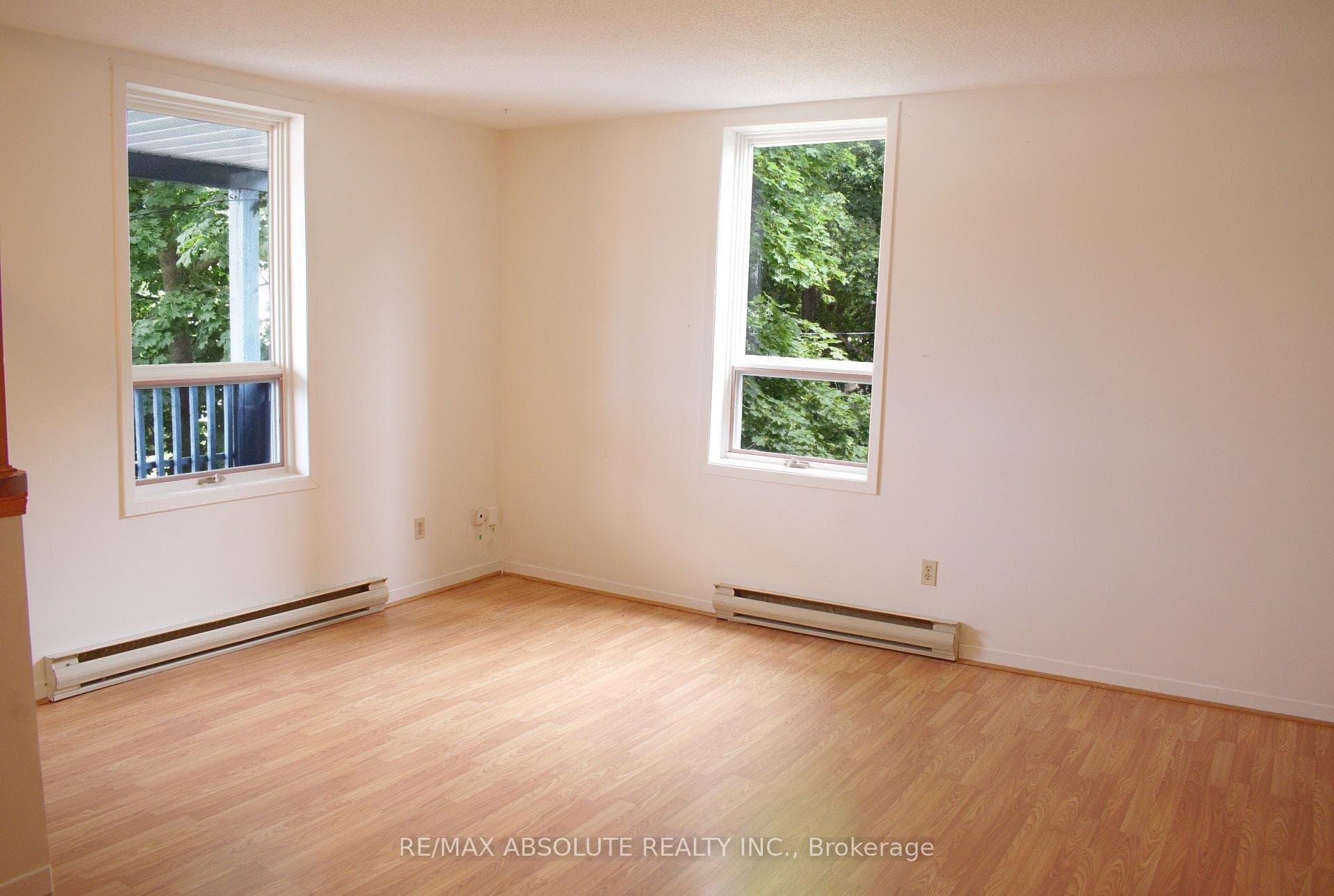 107 Victoria Street Unit 16 photo 4