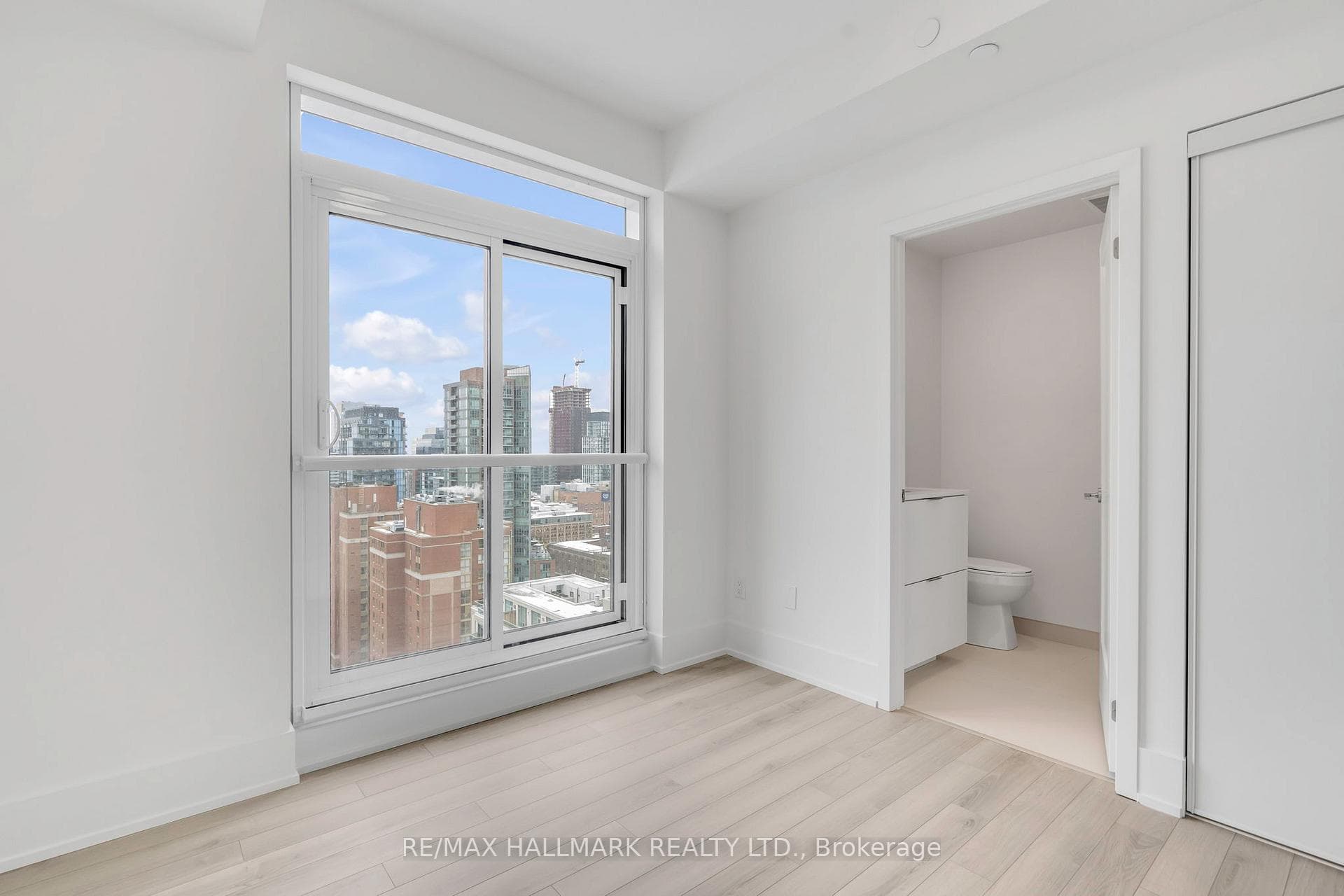 89 Church Street Unit 2107 photo 22