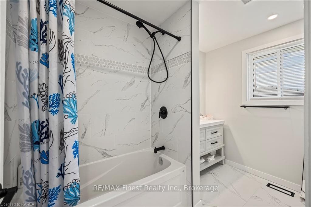 154 SEAFORTH Road photo 23
