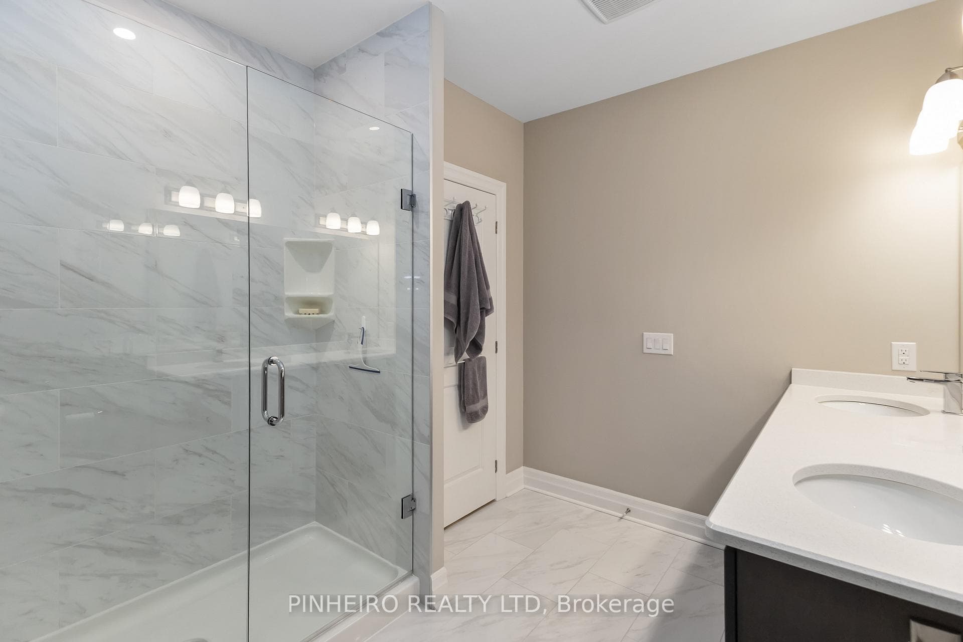 1200 Commissioners Road Unit 504 photo 20
