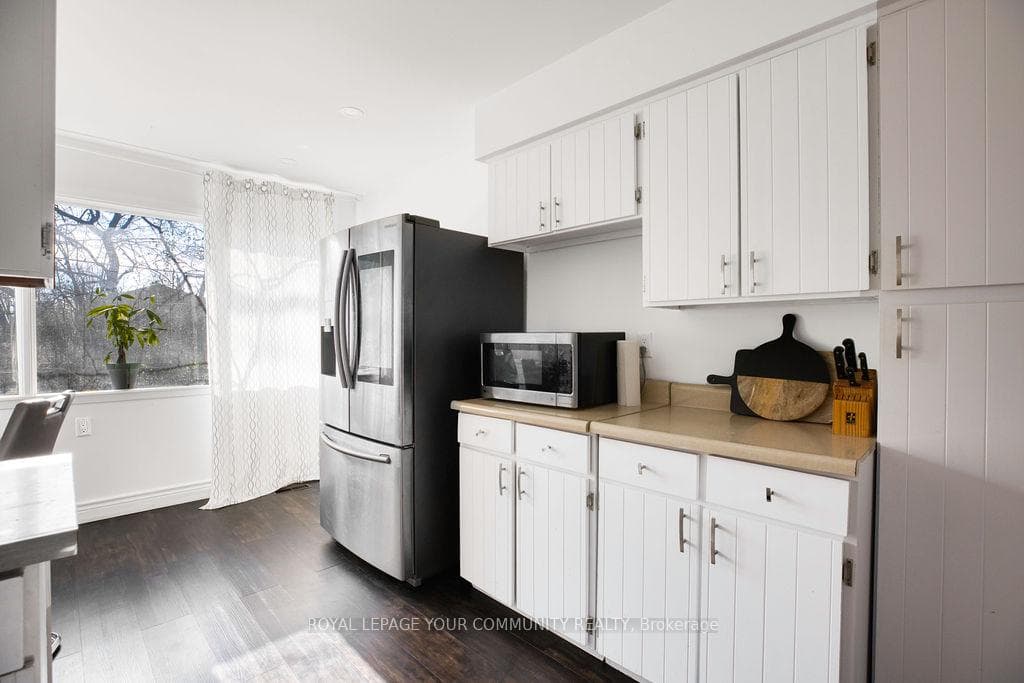 69 Royal Orchard Boulevard photo 14
